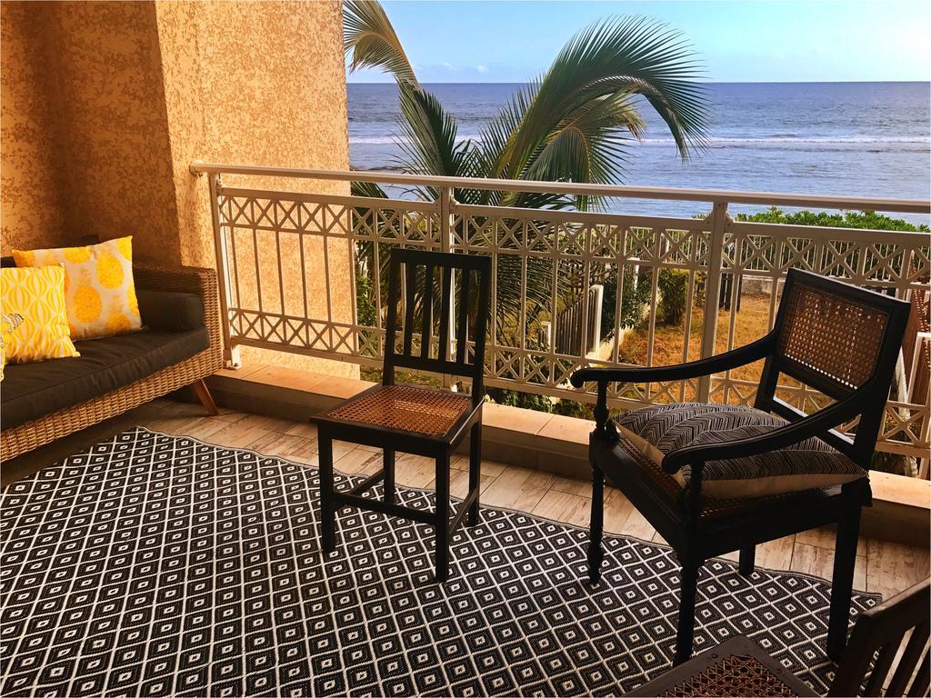 Le Petrel Blanc - Appartement Sur La Plage De La Souris Blanche Trois Bassins المظهر الخارجي الصورة